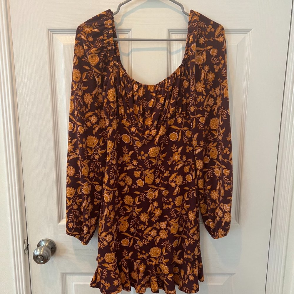 Soft Floral Peasant Dress Forever21 - Picture 3 of 4